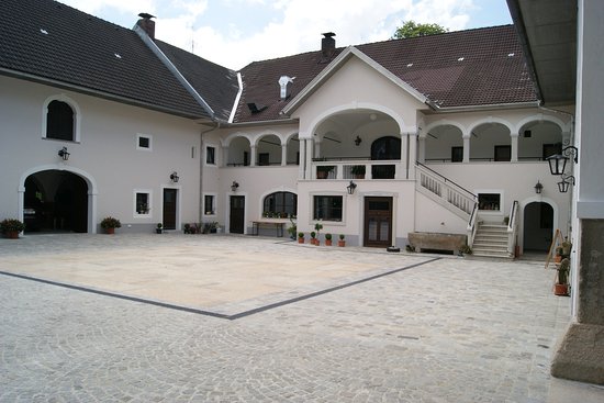Gasthaus Hiesmayr in Schiedlberg - Taverne am Schiedlberg